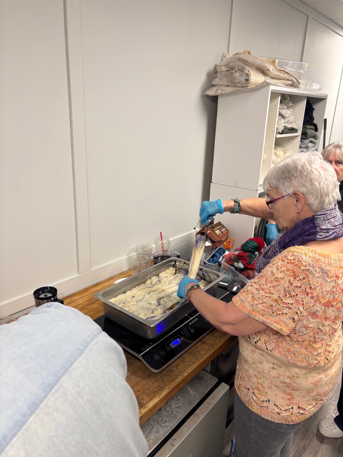 Sweater Quantity Dye Workshop