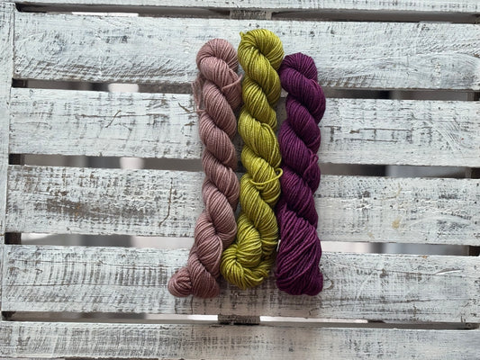 Gnumpkin Mystery KAL Kits