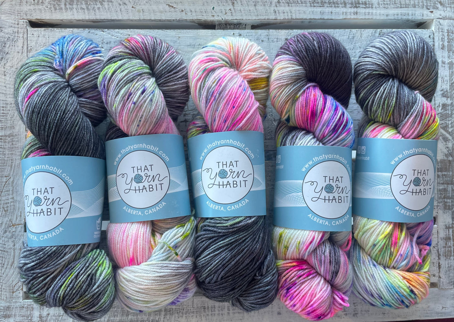 Neon Circus Fingering 80/20