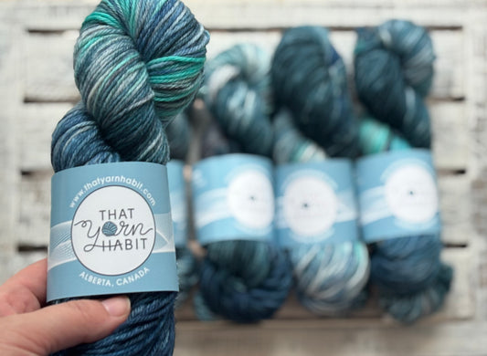 The Bear Collection The Bear Cushy Worsted