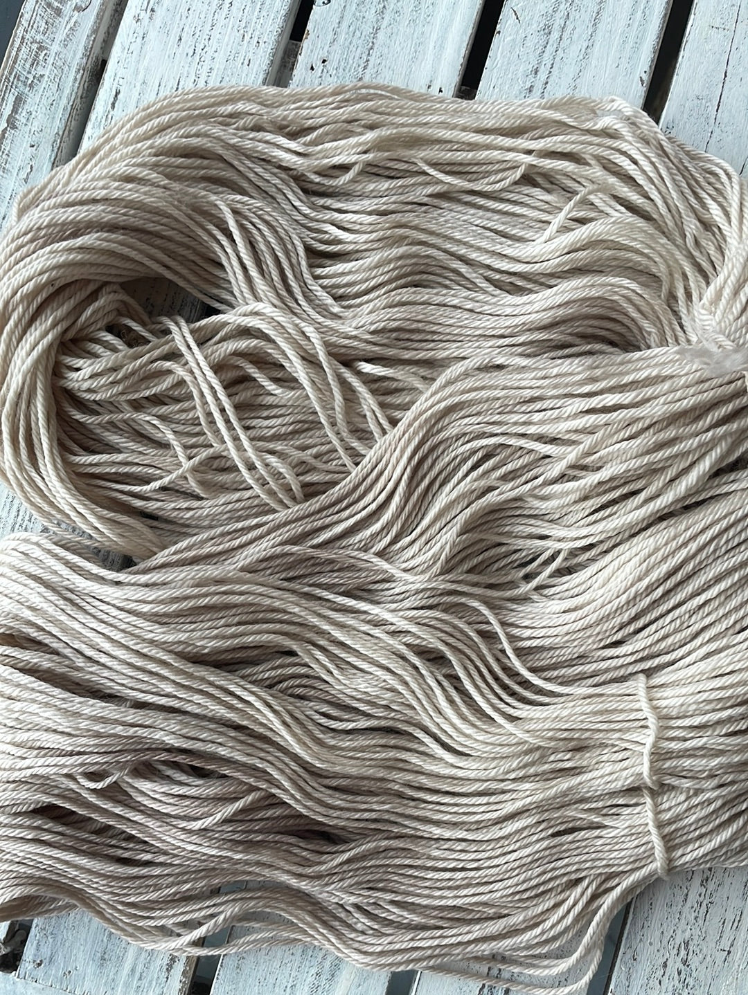 Sand Cushy Worsted