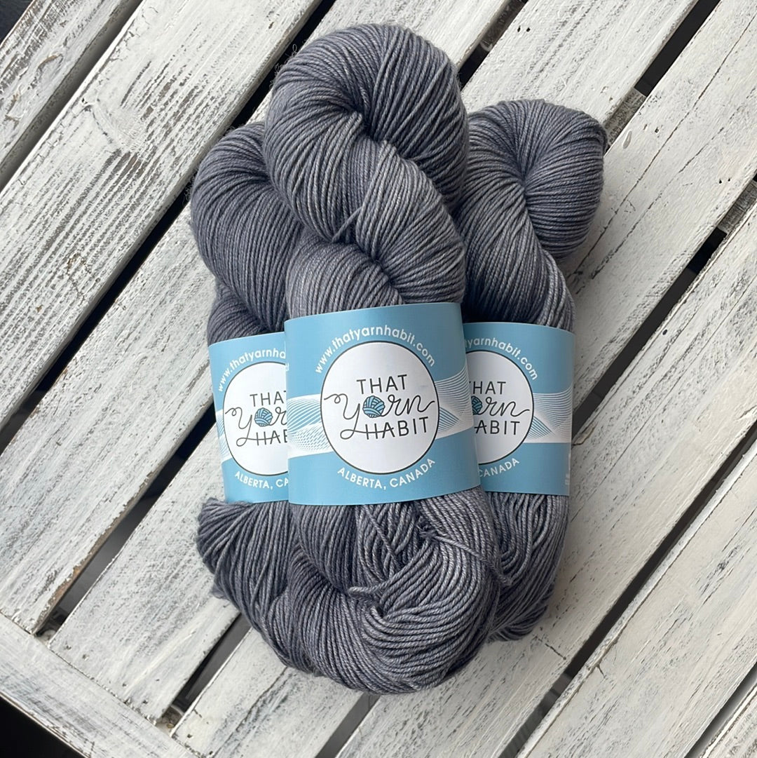 Smoke Fingering 80/20