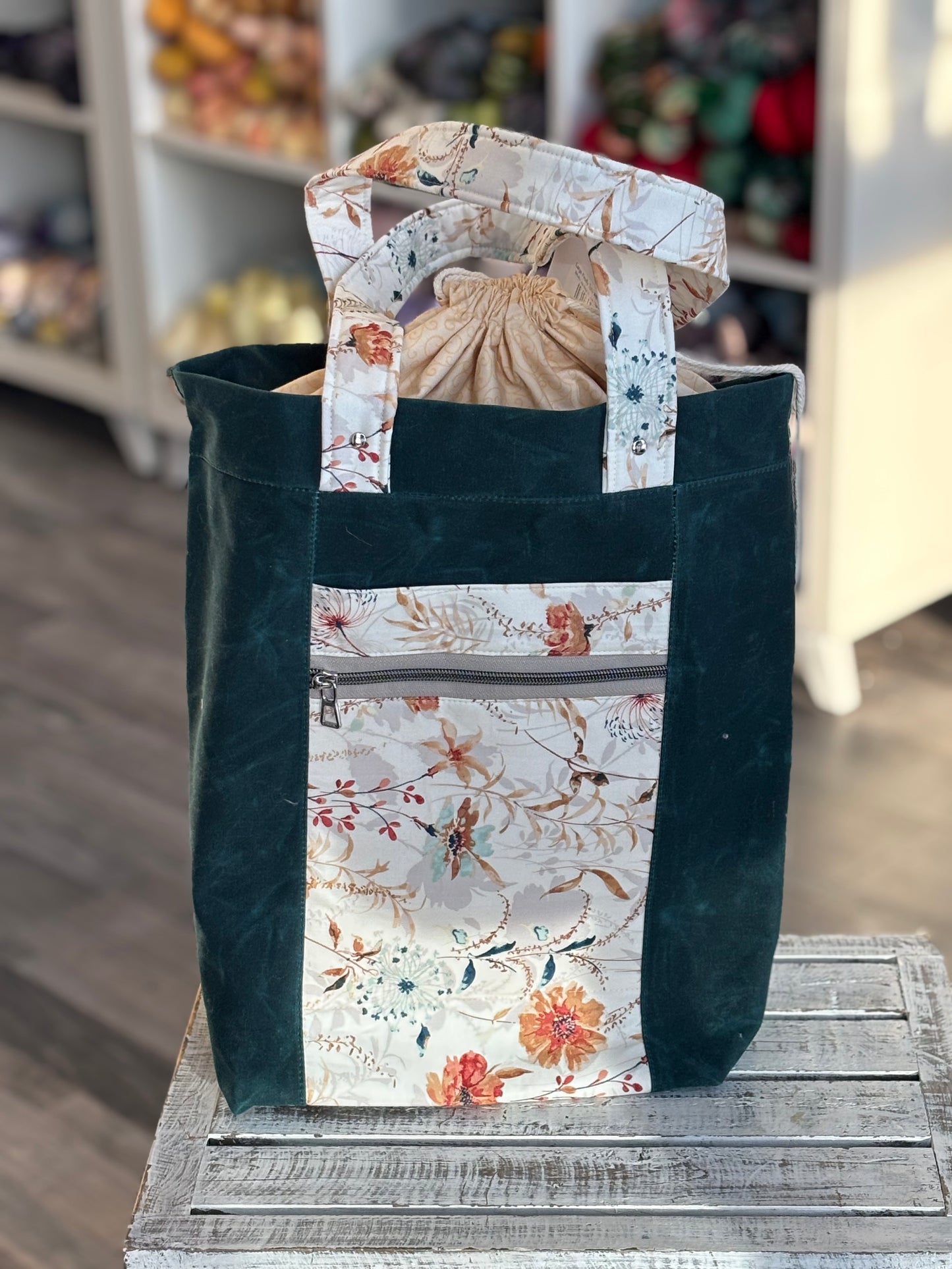Large Firefly Tote with Drawstring
