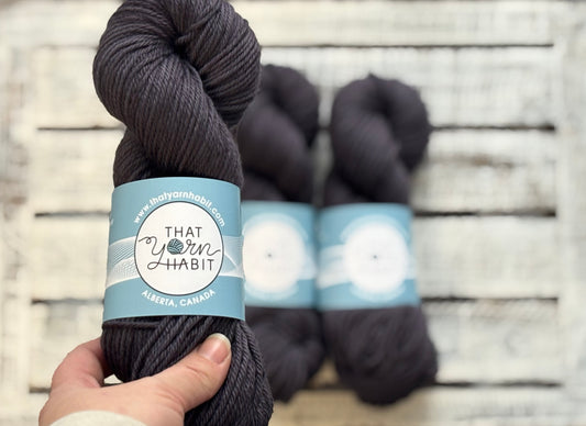 Charcoal Cushy Worsted