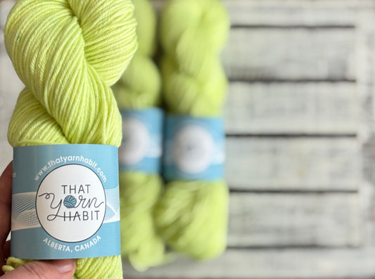 Rebellion Green Highland Worsted