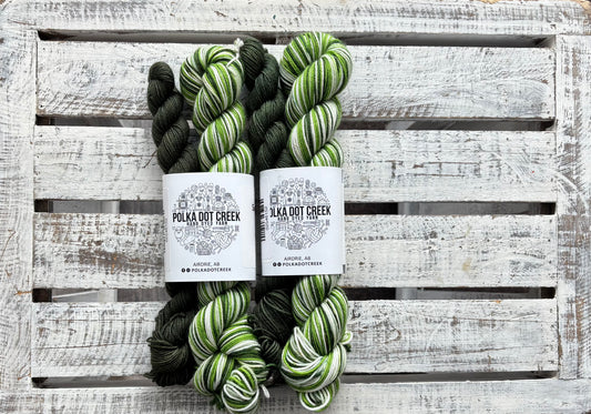 Shamrock Self Striping Sock Set