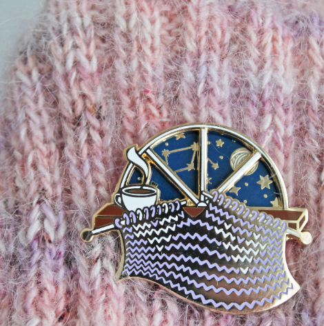 Knitter "Day & Knit" Spinner Enamel Pin