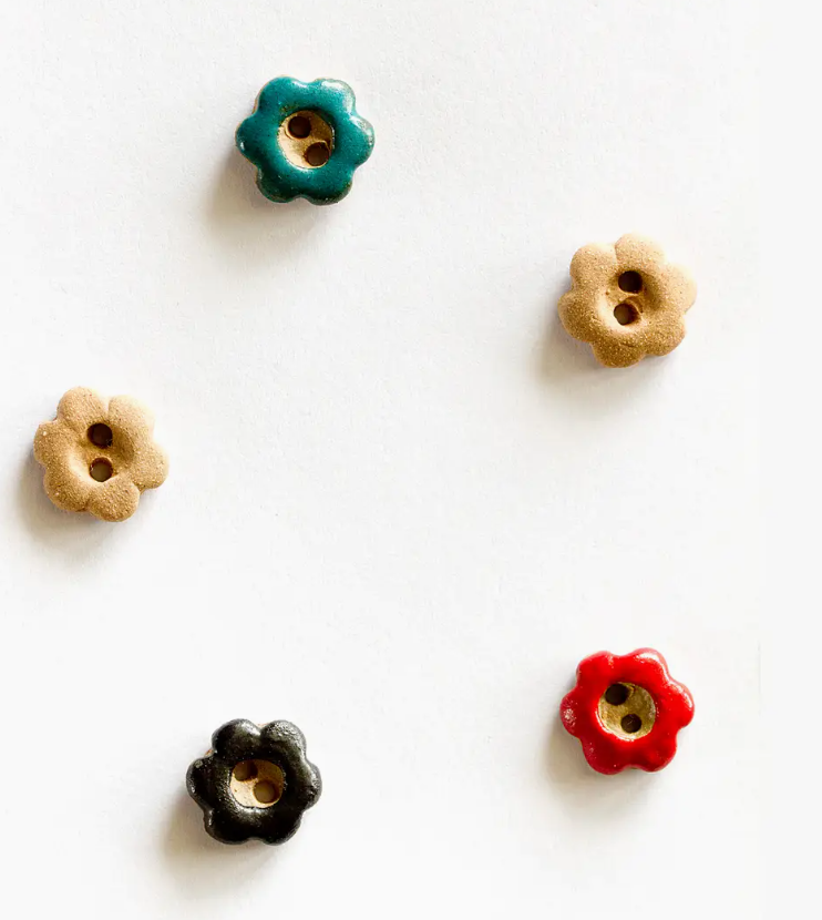 Teeny Flower Buttons